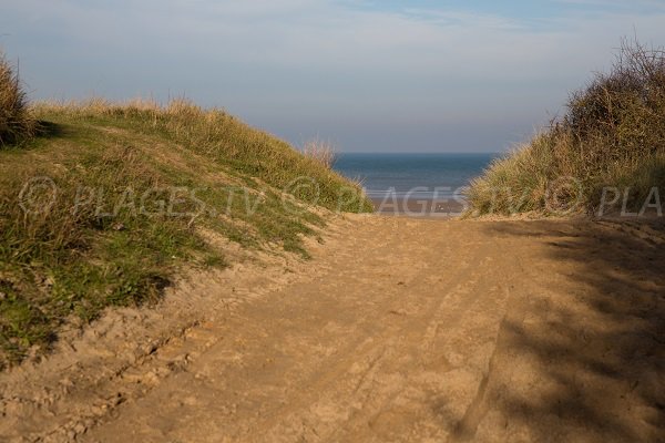 Access to the beach of Point du Jour - Normandy