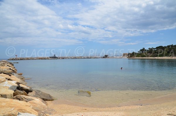 Spiaggia della punta di Gouron a Bormes les Mimosas