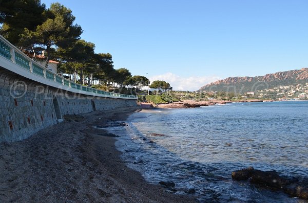 Plage Pointes Longues à St-Raphaël Agay