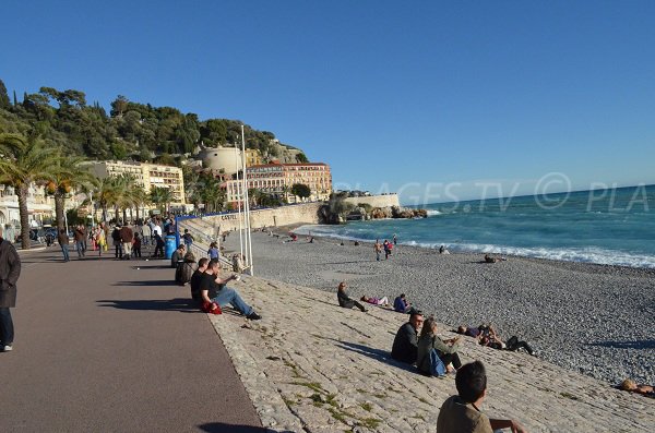 Strand Les Ponchettes in Nizza