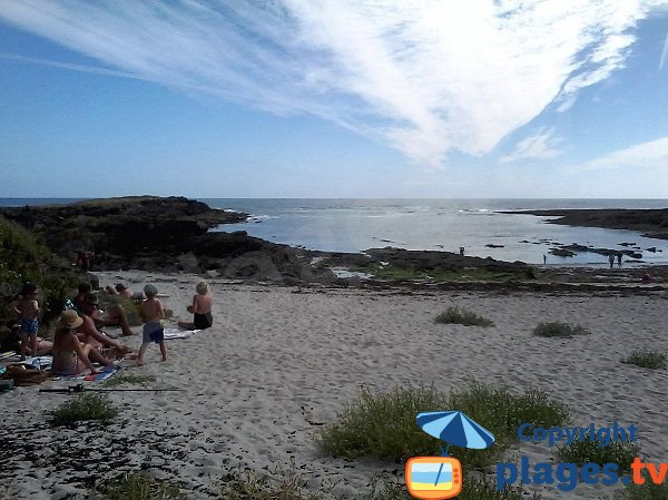 Crique sur la côte sauvage de l'ile de Groix