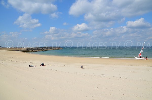 Sand beach in Quiberon near the Port of Haliguen