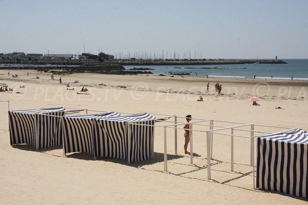 bathing huts on Pornichet beach - France