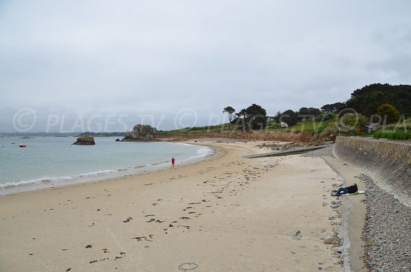 Photo de la plage de Pors Hir à Plougrescant