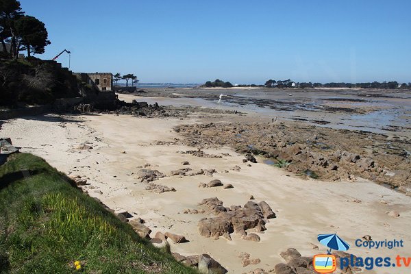 Beach of Pors Pol in Carantec