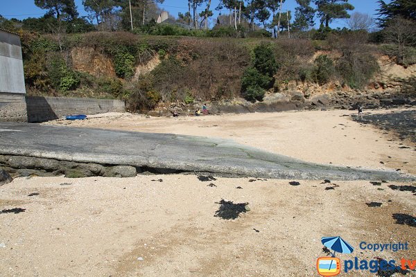 Cale sur la plage de Pors Trez