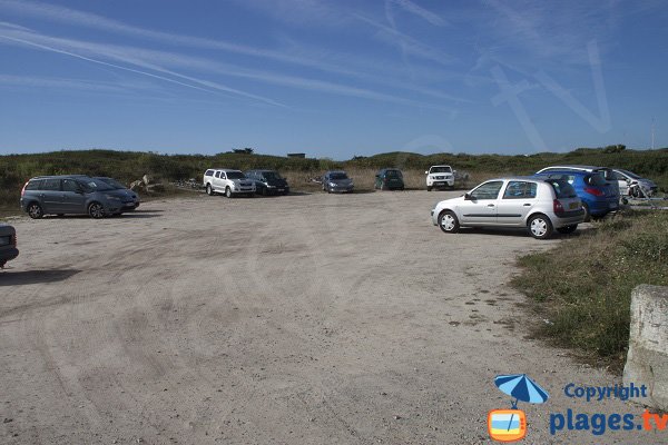 Parking of Port Blanc beach - Ploemeur