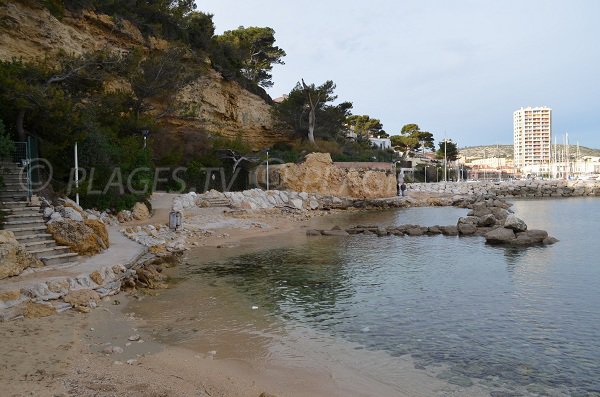 Beach and port of Carry le Rouet - France