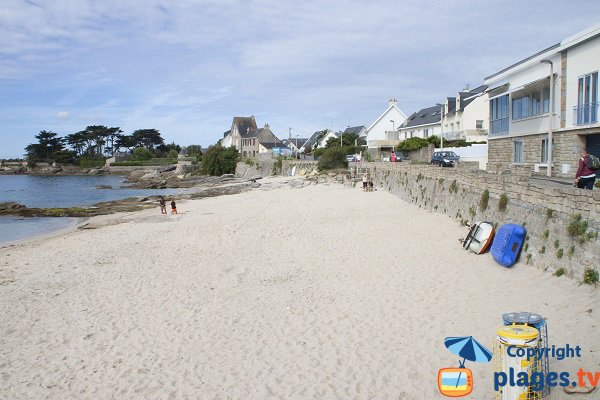 Port Fontaine beach in Ploemeur