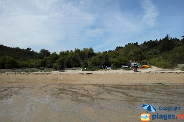 Plage de Port Guen à marée basse - Le Palais