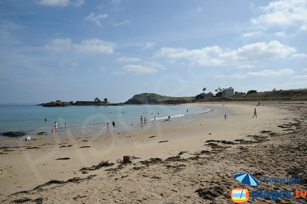 Port Hue beach in St Briacsur Mer