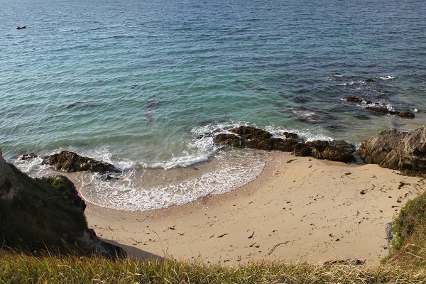 Crique confidentielle à Locmaria - Belle Ile en Mer