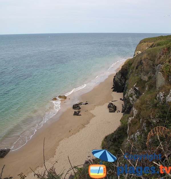 Porh Huelen beach in Belle Ile en Mer - Locmaria