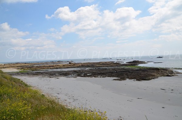 Plage de Port Jean en direction de la pointe du Conguel à Quiberon