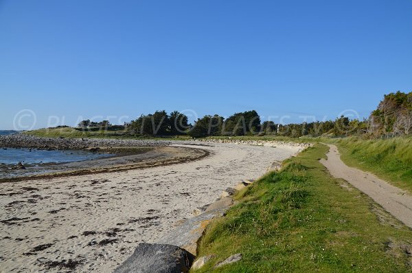 Photo de la plage du Port de Landrellec à Pleumeur Bodou