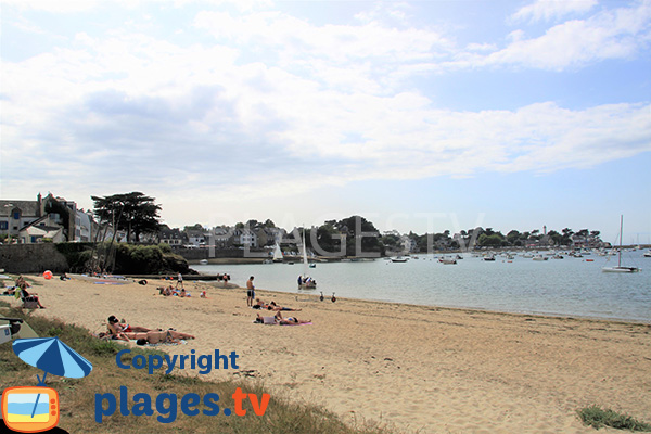 Plage de sable à Port Navalo - Port Lenn