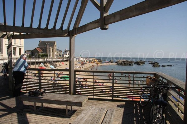 Point de vue sur la plage de Port Lin