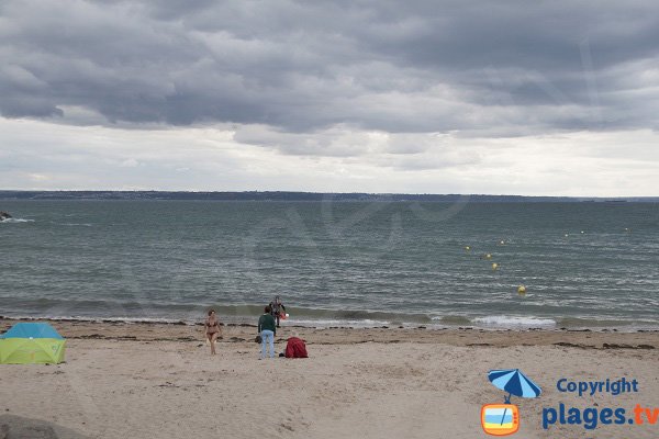 Plage de sable à Planguenoual - Port Morvan