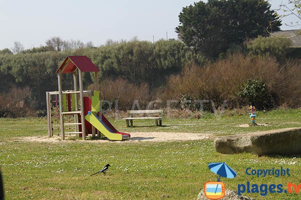 Aire de jeux à Port Neuf à Sibiril