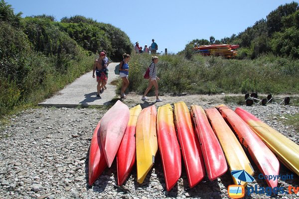 Kayak in Belle Ile en Mer