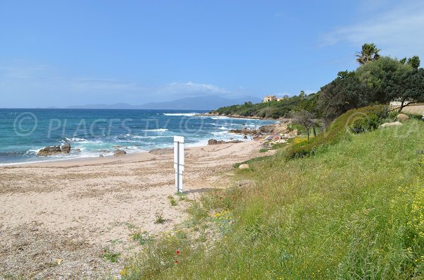 Wild beach at Coti Chiavari - Anse de Portigliolo