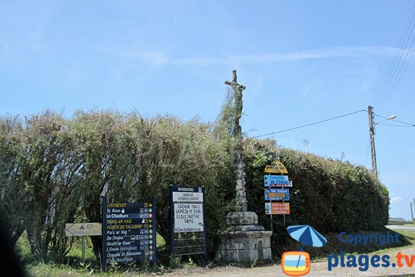 Point de repère pour trouver la plage de Porz ar Vag - Plomodiern