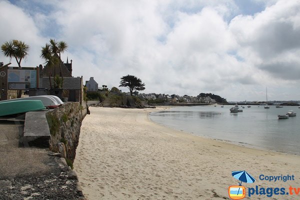 Plage dans le centre de l'ile de Batz