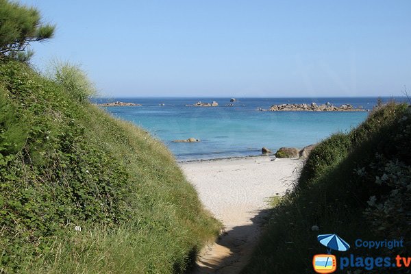 Porz Striz cove in Cléder in Brittany