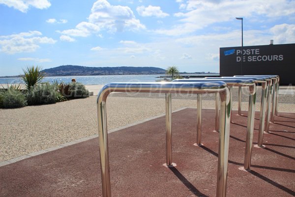 Poste de secours sur la plage de Balaruc