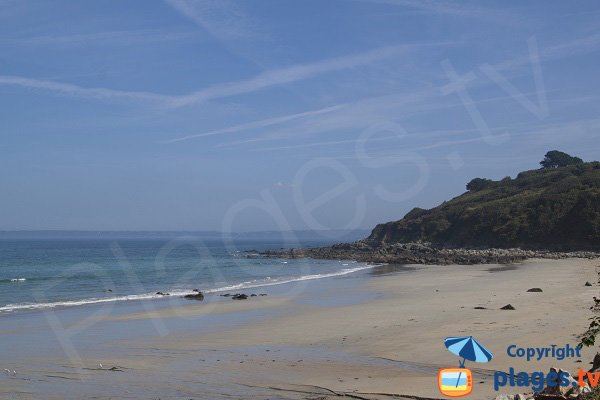 Photo de la plage Poul Rodou à Locquirec