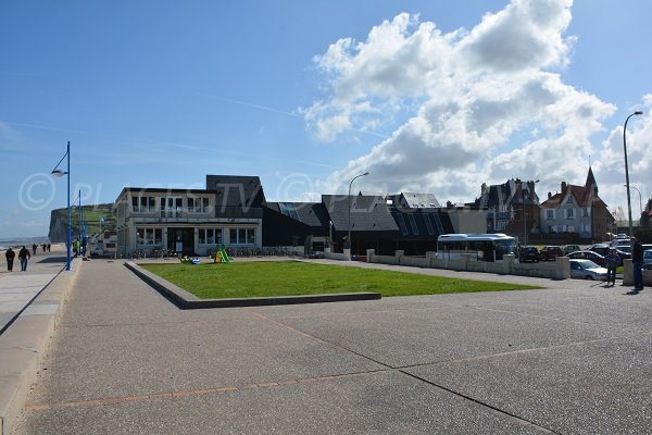 Restaurant à côté de la plage de Pourville sur Mer