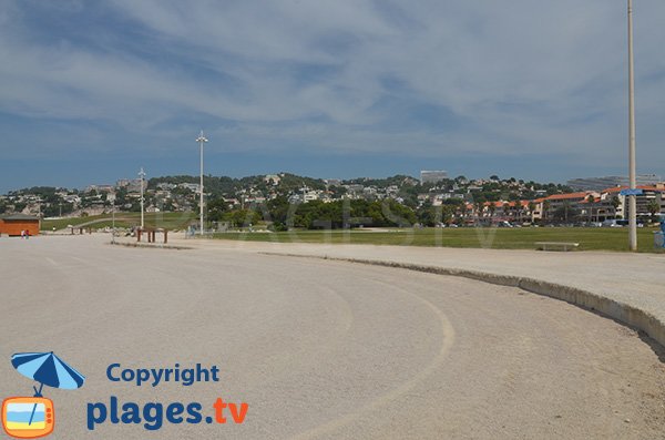 Environnement de la plage du Prado Nord de Marseille