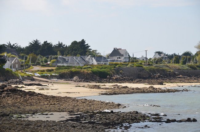 A mixture of sand and rocks - beach in Quiberon