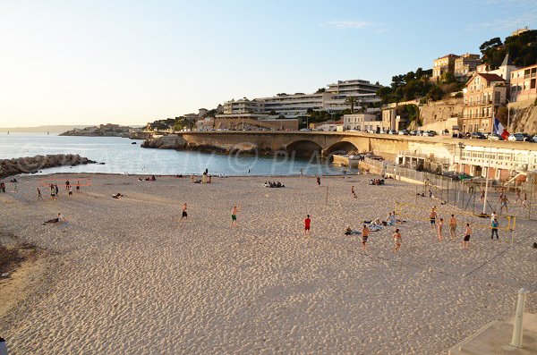 Plage de sable du Prophète de Marseille