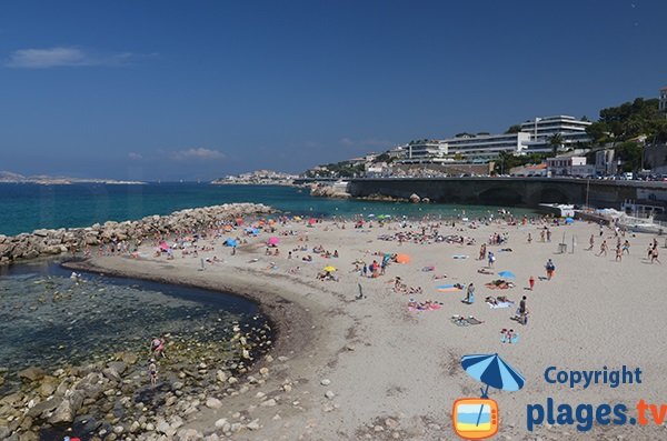 Belle plage pour les enfants à Marseille