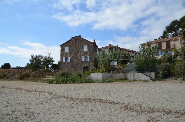 Environnement de la plage de Prunete