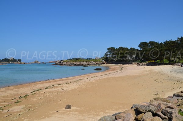 Quo Vadis beach in Trégastel - Brittany - France