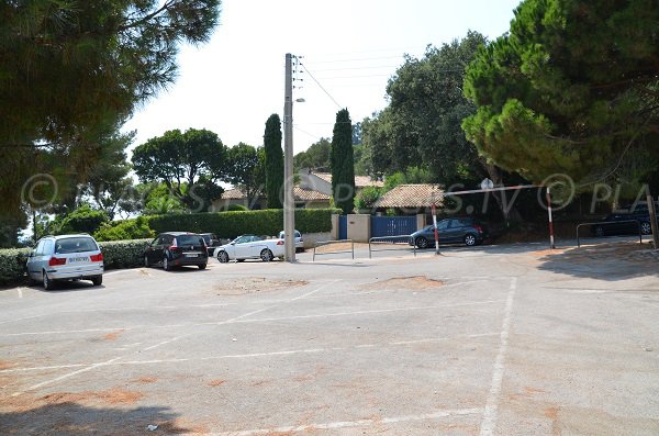 Car park of the Rayol beach