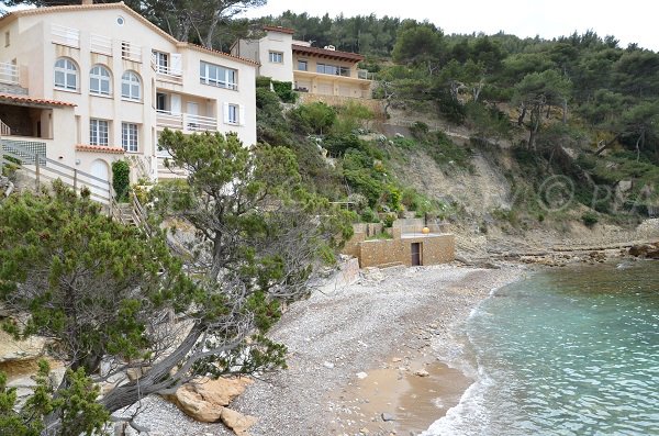 Spiaggia della Reinette a Saint Cyr sur Mer in Francia