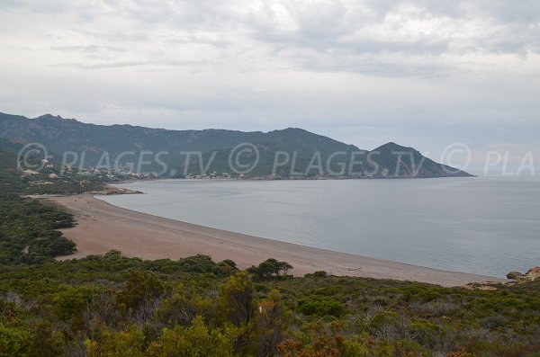 Photo de la plage de Ricciniccia à Galéria - Corse