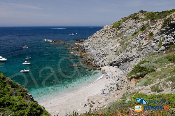 Photo de la plage du Rix sur l'ile des Embiez