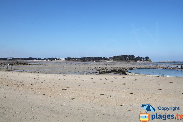 Piscine sur la plage de Roscoff