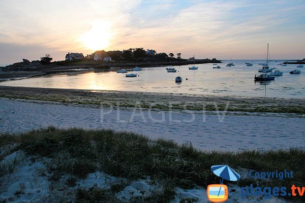 Presqu'ile du Vivier et la plage de Landunvez