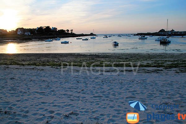 Coucher de soleil sur la presqu'ile du Vivier à Landunvez