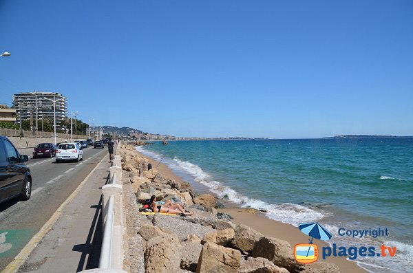 Littoral de la Bocca avant la plage des Rochers