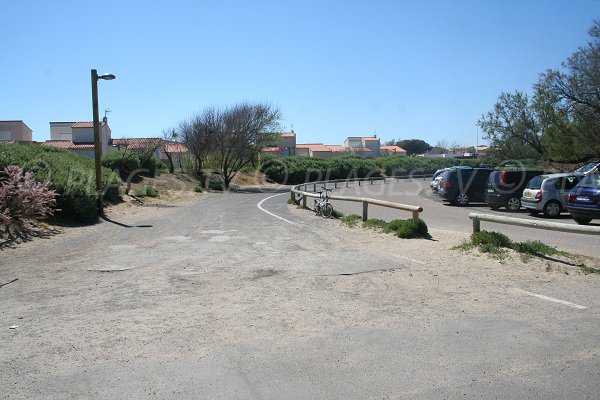 Parkings pour la plage de la Roquille au Cap d'Agde