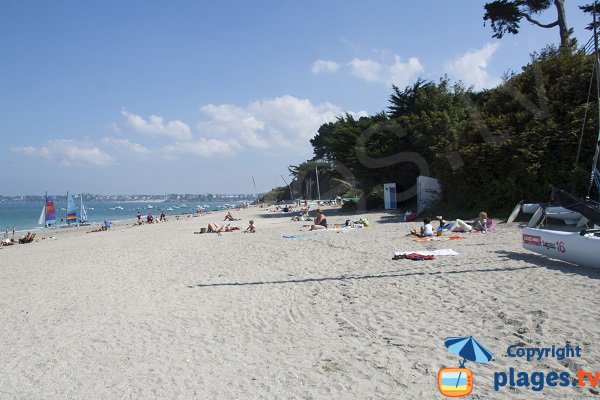 Sand beach of Rougeret in St Jacut de la Mer