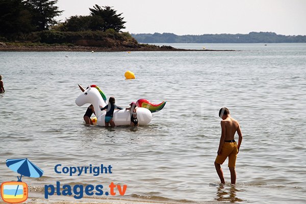 Large buoy on the island of Arz