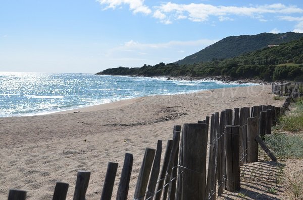 Spiaggia del Ruesco a Olmeto in Corsica