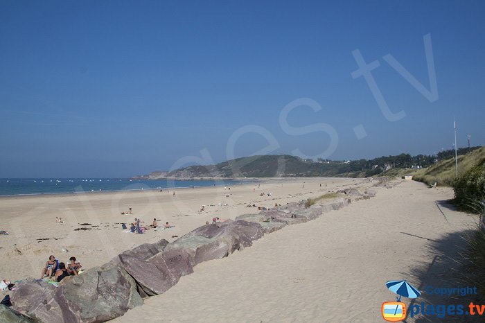 Grande plage des Sables d'Or les Pins